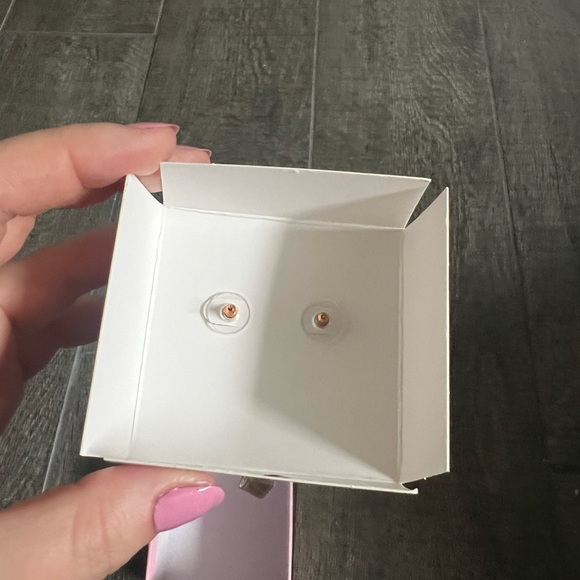 Kate Spade cubic earring - Picture 3 of 4